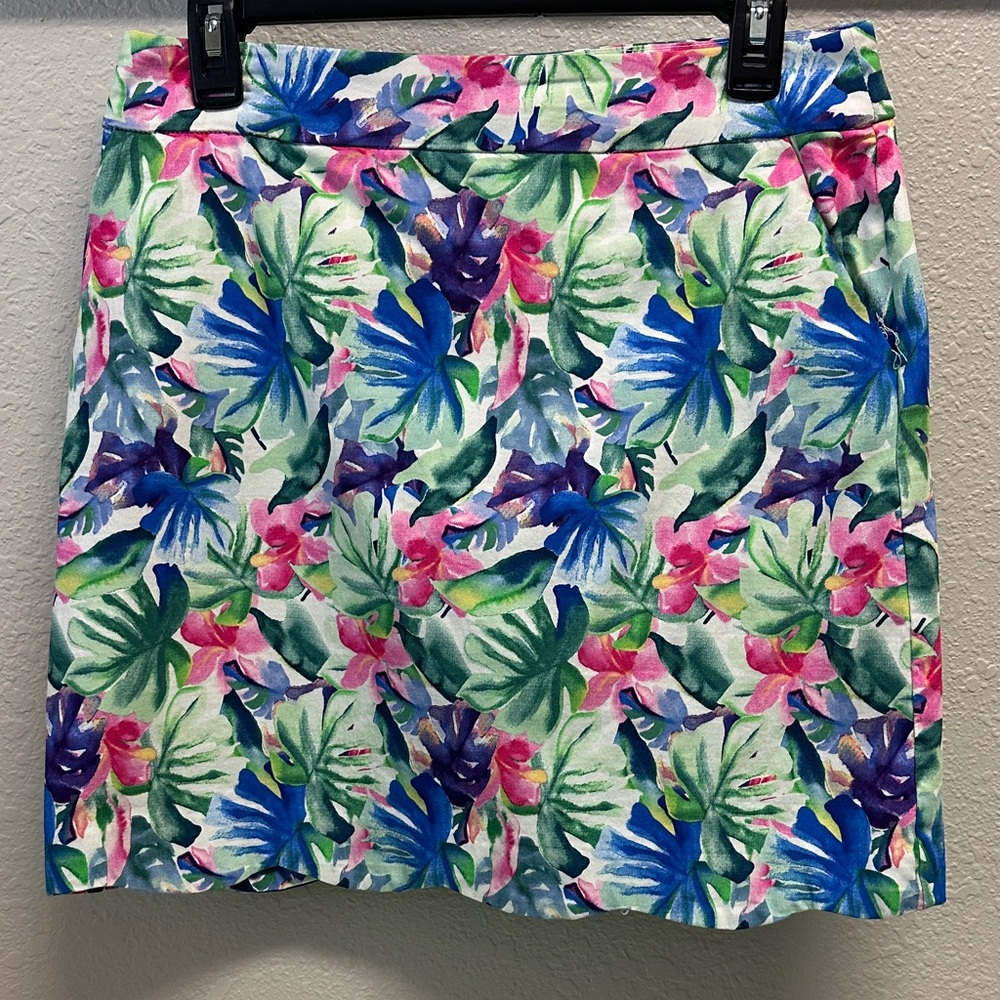 Casey & Key Women's Floral Skort in White with Pink & Green with Scalloped Hem